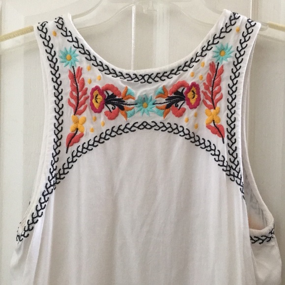FINAL MARKDOWN LADIES’ Lovers + Friends Boho-style Sundress (XS) - Picture 11 of 13